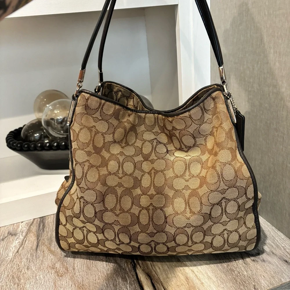 Vintage Canvas Coach purse - Picture 1 of 10